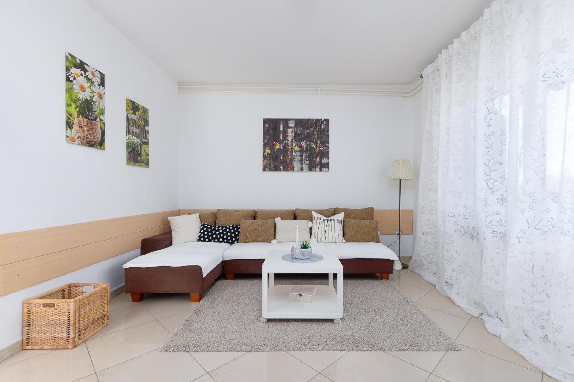 Emi Apartment Porec Exterior photo