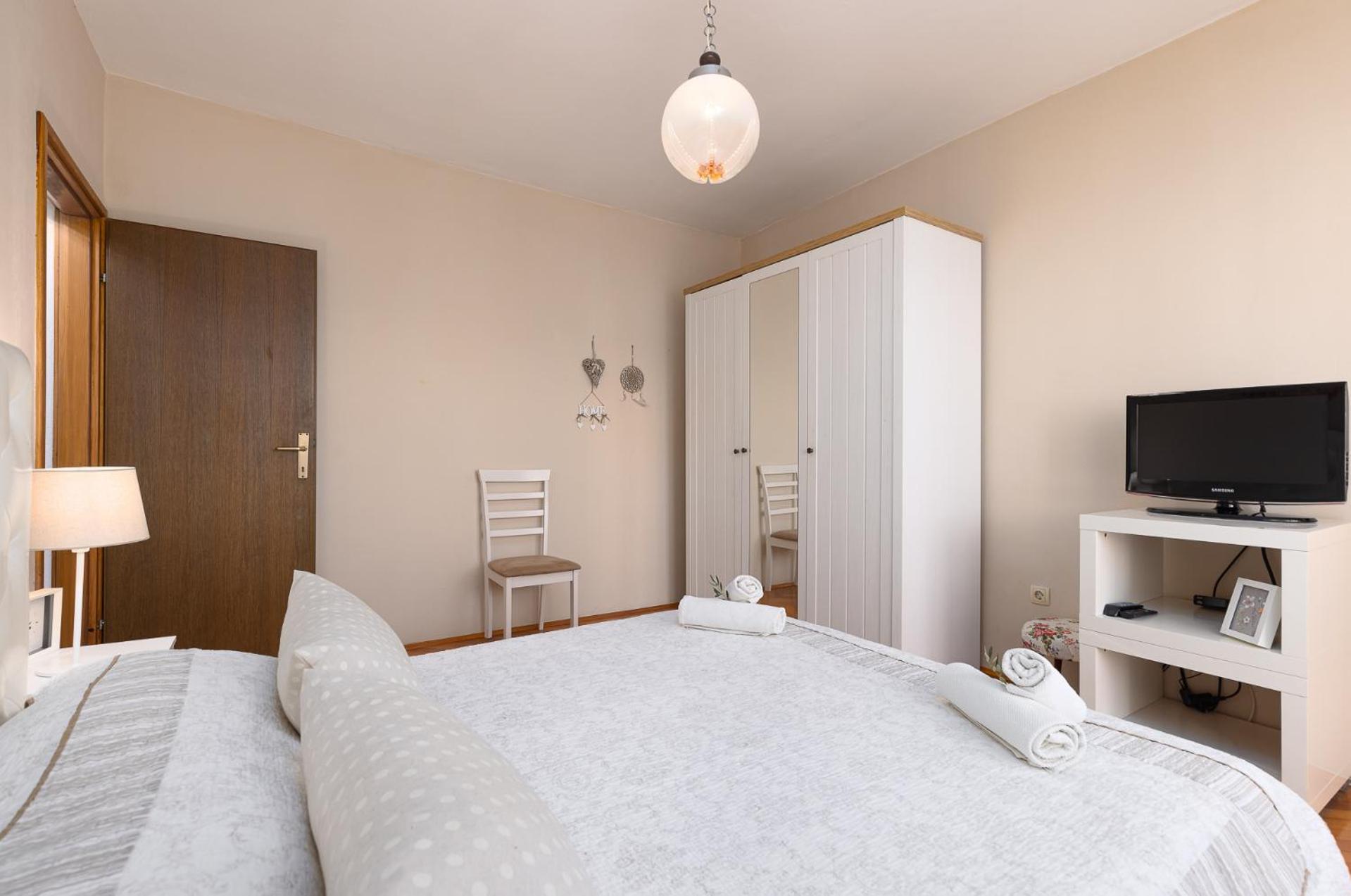 Emi Apartment Porec Exterior photo