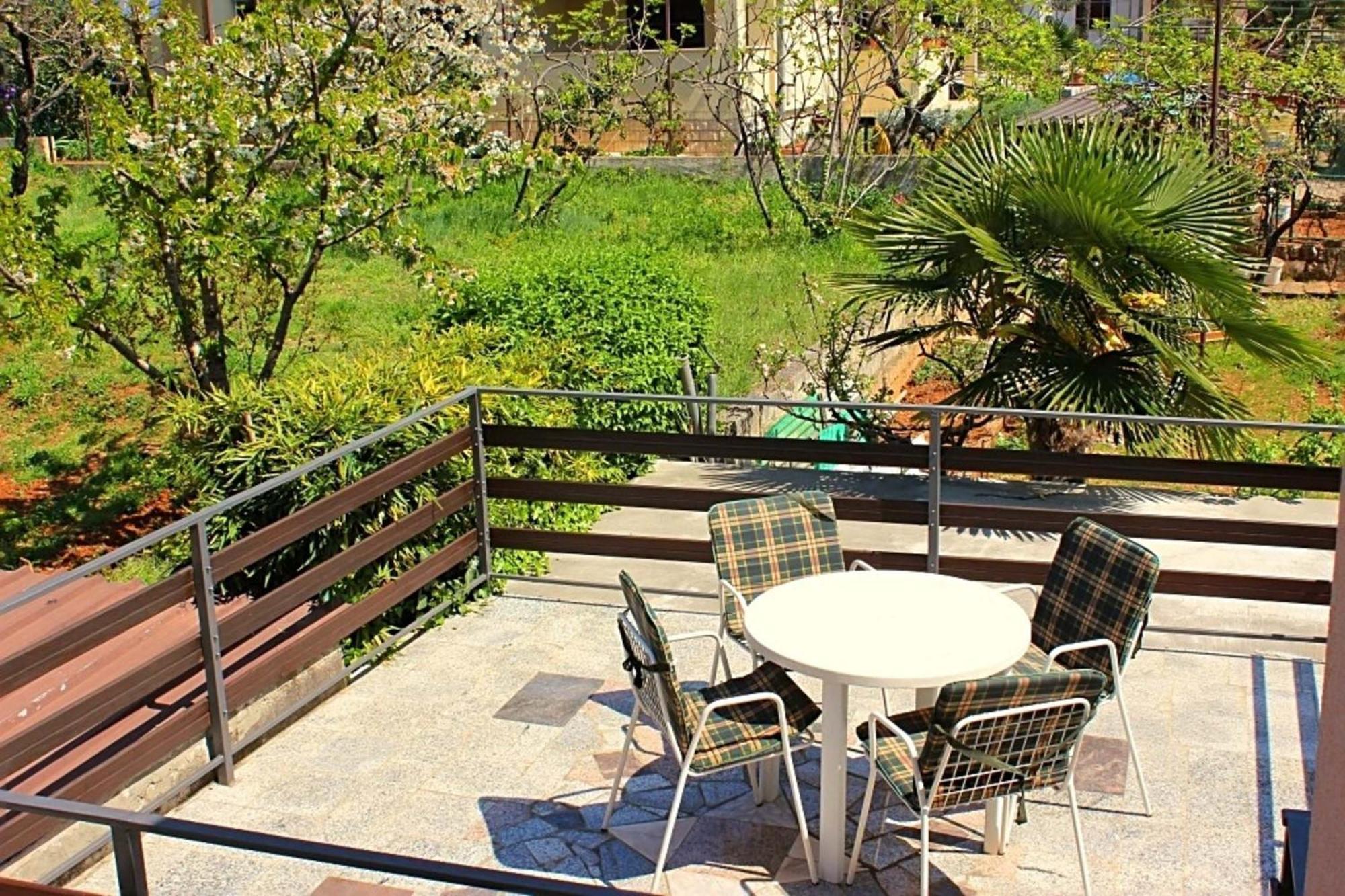 Emi Apartment Porec Exterior photo
